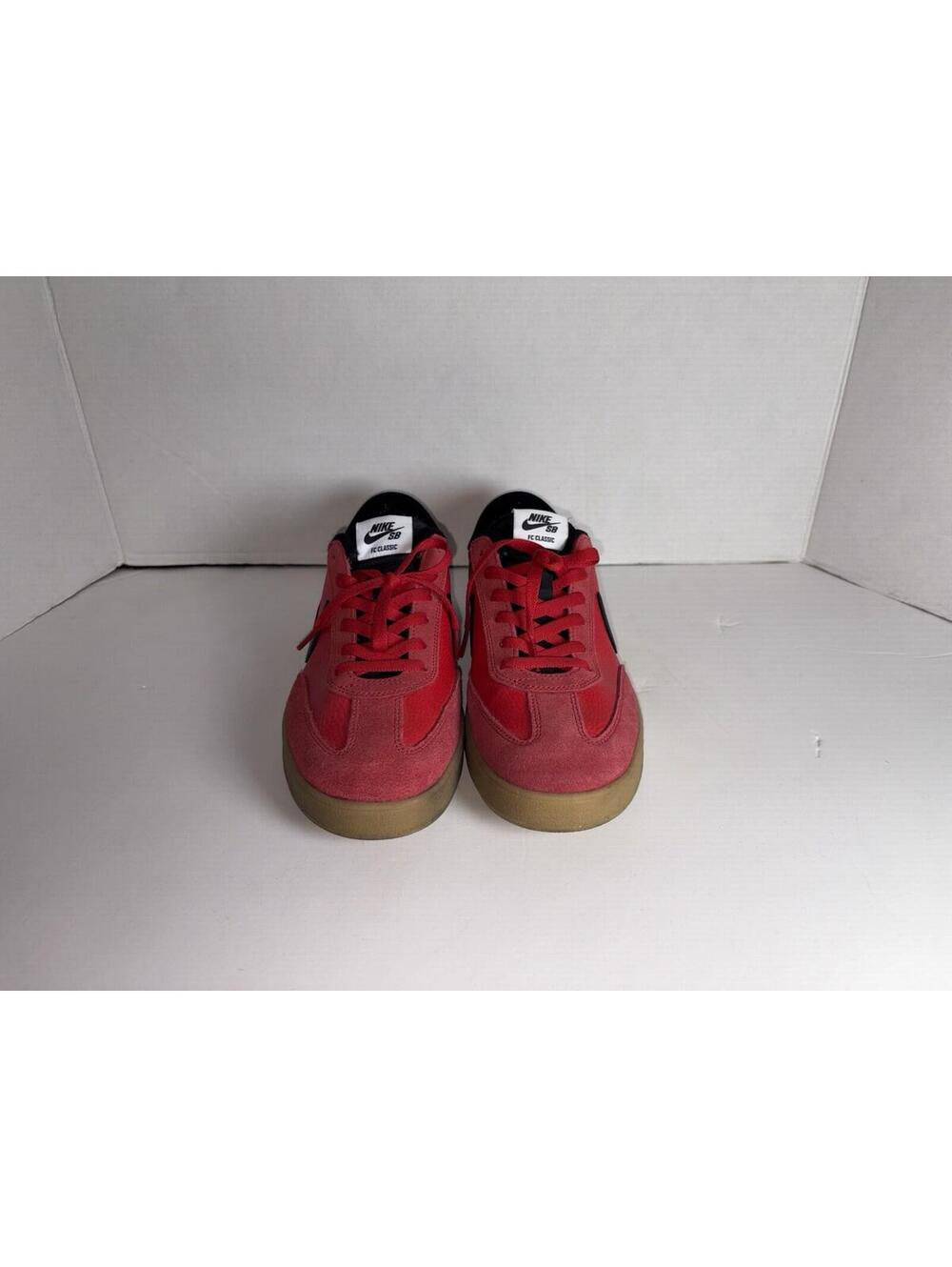 Nike SB FC Classic Skateboarding Shoes Red Gum Size 10
